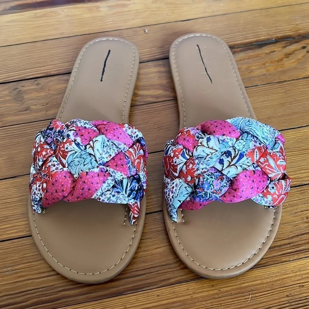 LOFT Sandals - Picture 2 of 6